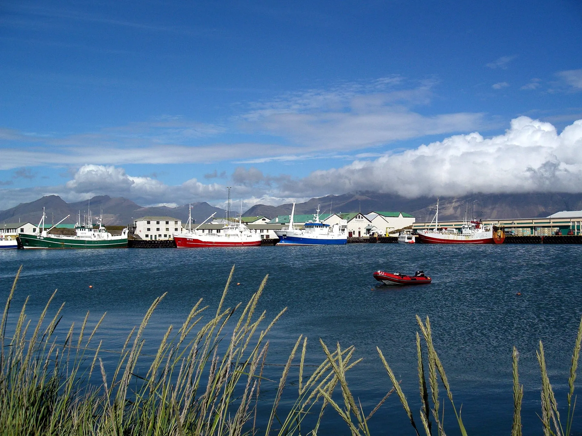Höfn í Hornafirði harbour with Vatnajökull in the distance